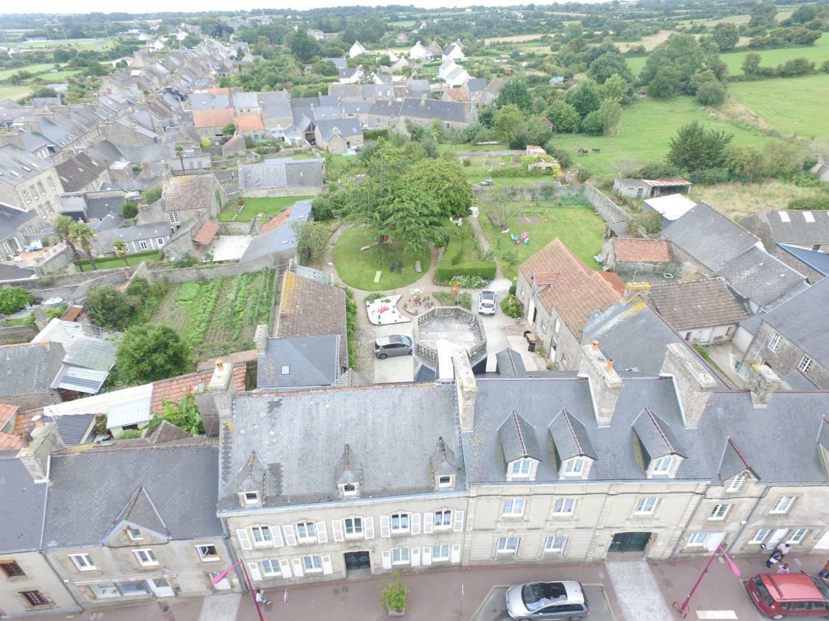 La Tourelle En Normandie Saint-Pierre-Église Exteriér fotografie